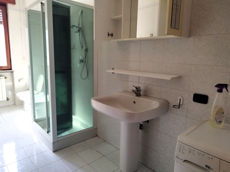 2GV000152 Vendita Novara Appartamento Quadrilocale 09 Bagno 00