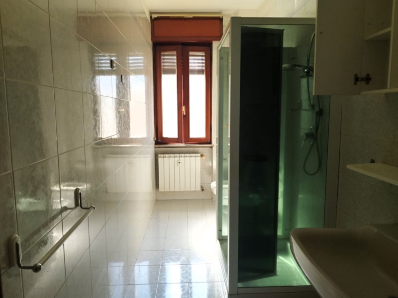 2GV000152 Vendita Novara Appartamento Quadrilocale 09 Bagno 02