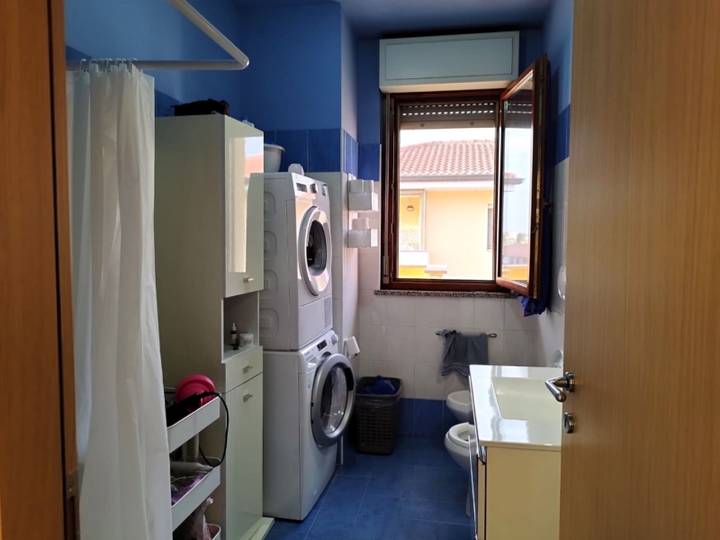 2GV000165 Vendita Appartamento 3 vani Trecate NO 10 Bagno 00